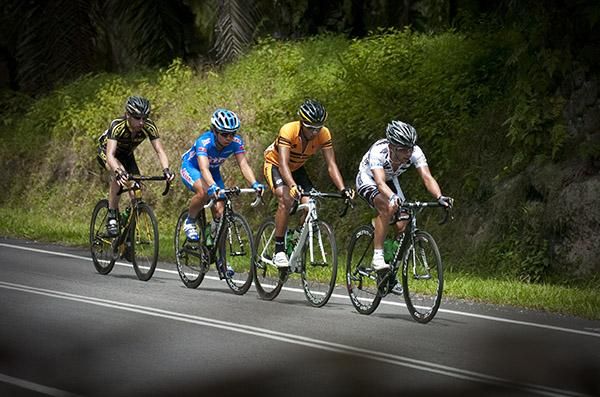 (r-l): Shinichi Fukushima (Terengganu Cycling), Mohd Nor Rizuan Zainal (Malaysian National Team), Taiji Nishitani (Aisan Racing Team) and Alex Coutts (RTS Racing Team) got their lead out to five minutes at one point of the day.