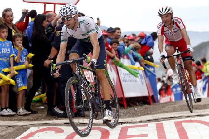 Alejandro Valverde leads home Joaquim Rodriguez on stage 15 of the Vuelta