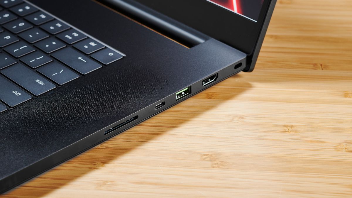 A shot of the speaker grill on the Razer Blade 17 (2022)