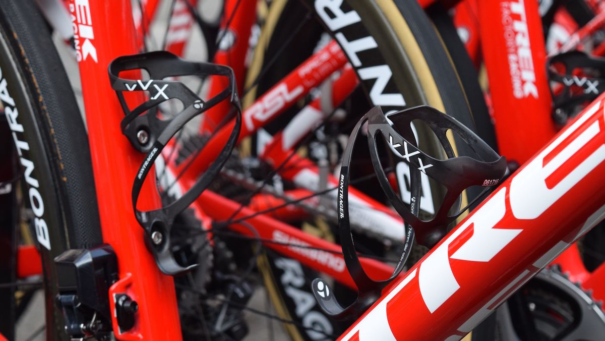 Lightweight carbon Bontrager XXX bottle cages