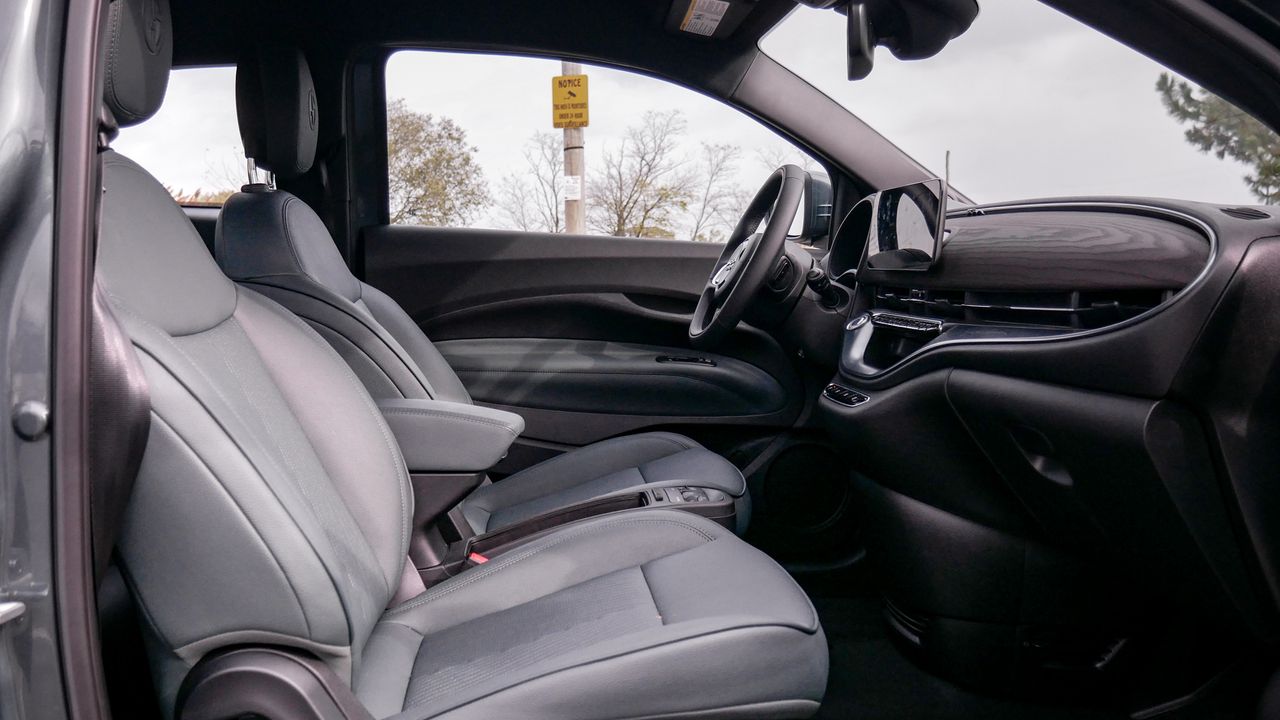 2025 Fiat 500e test drive.