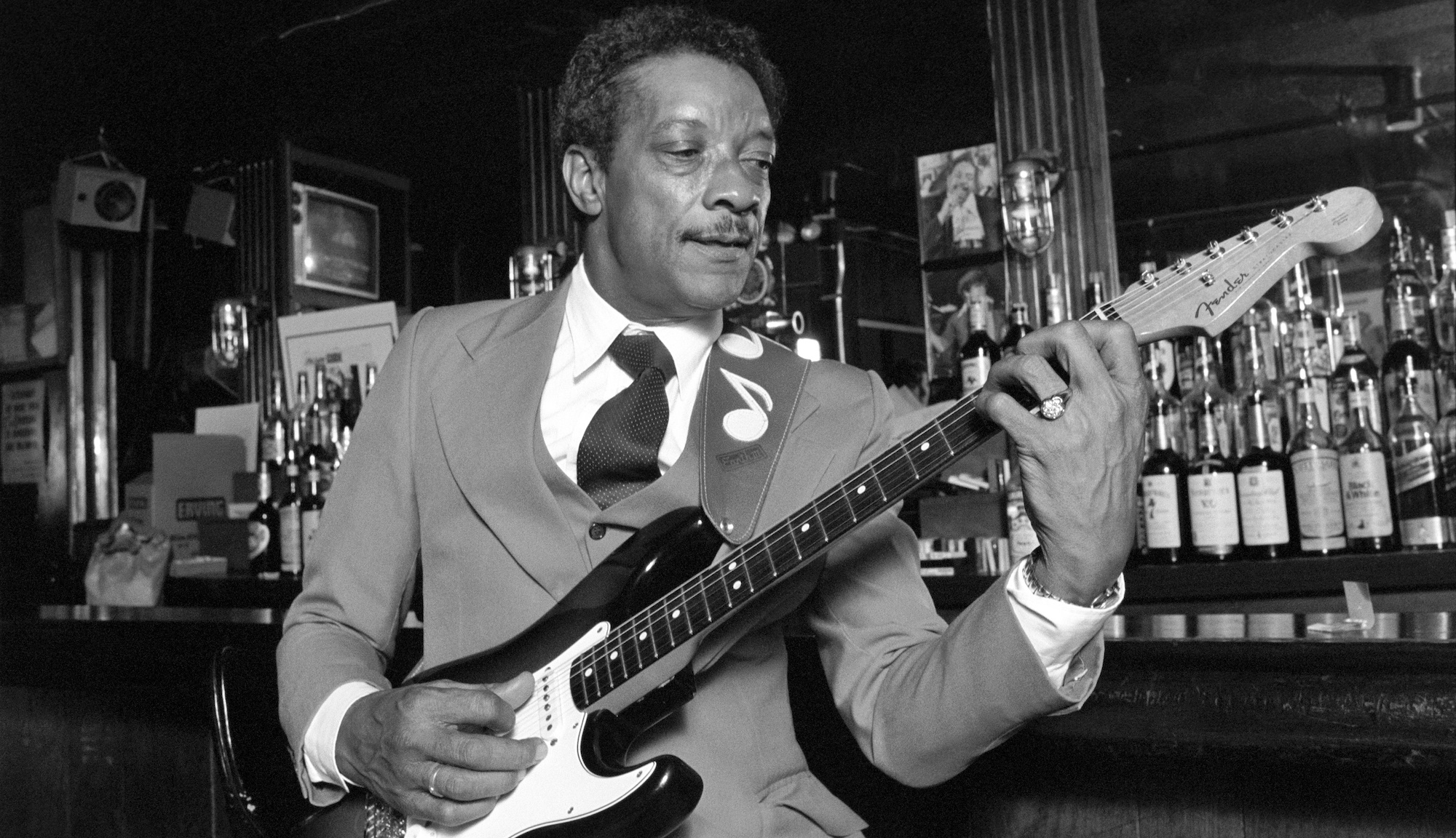 Hubert Sumlin, pictured at Tramps Bar in New York City on June 26, 1987