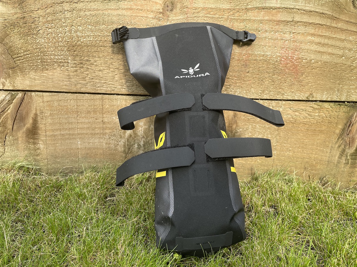 Apidura bike packing Cargo cage pack