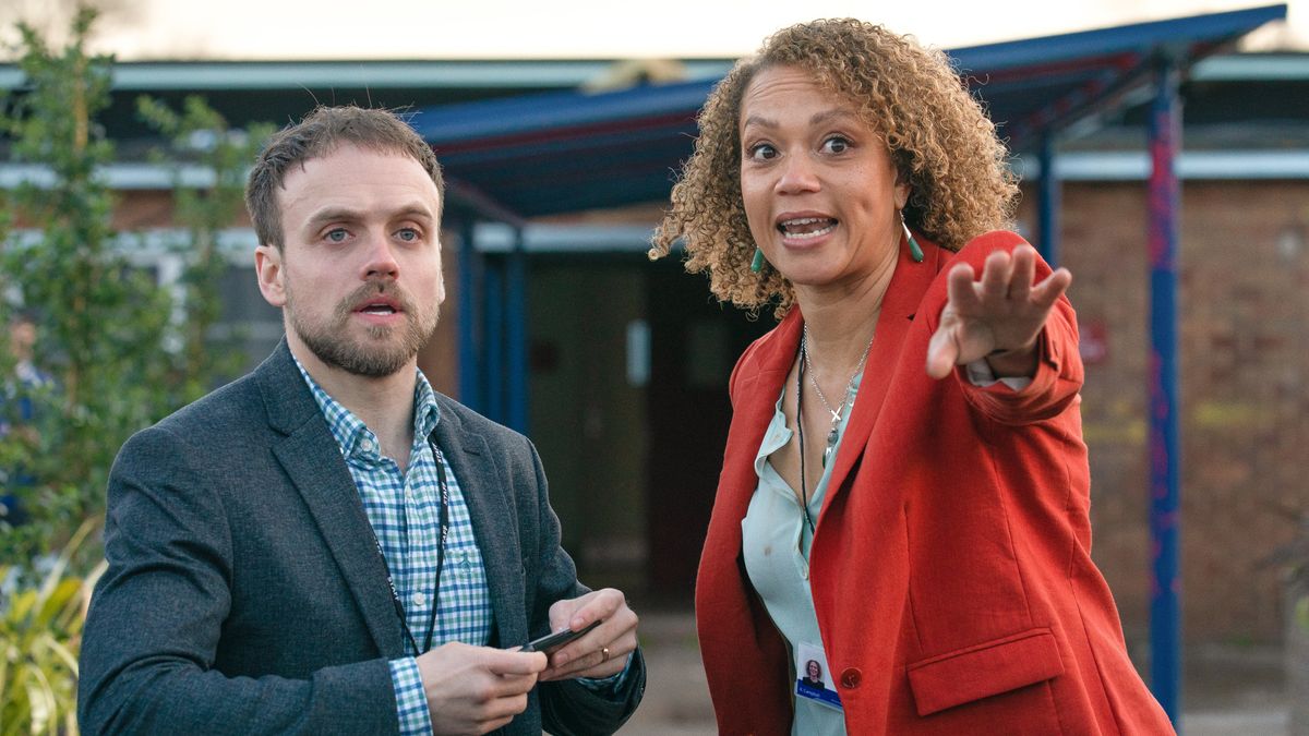 Angela Griffin and James Baxter in Waterloo Road season 11