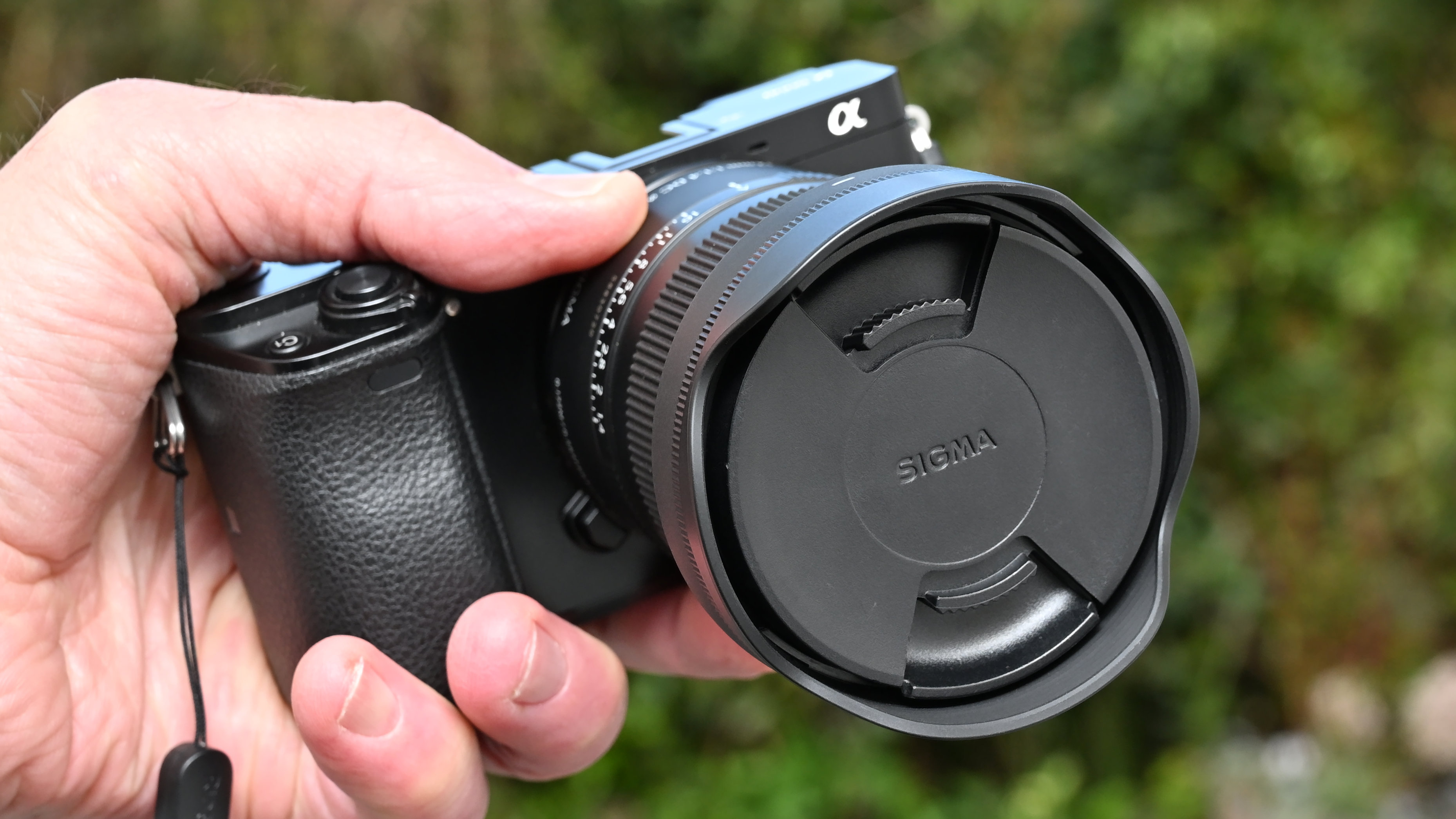 Sigma 12mm f/1.4 DC | C product shot