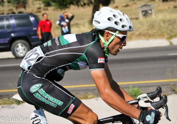 Javier Alexis Acevedo Colle (Gobernacion De Antioquia) was second across the finish line