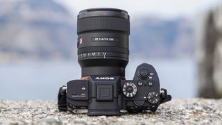 sony a7r ii wide angle lens