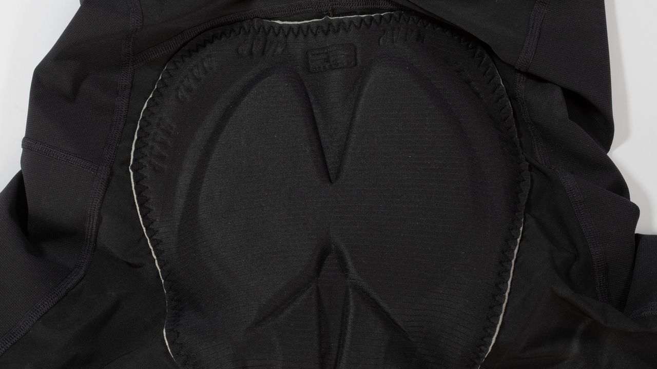 MAAP Alt Road Cargo bib shorts chamois detail