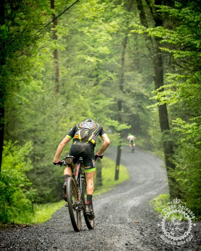 Individual riders struggle to re-group after sections of single-track shatter the breakaway.