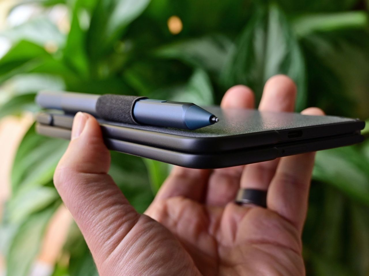 Surface Duo 2 Ringke