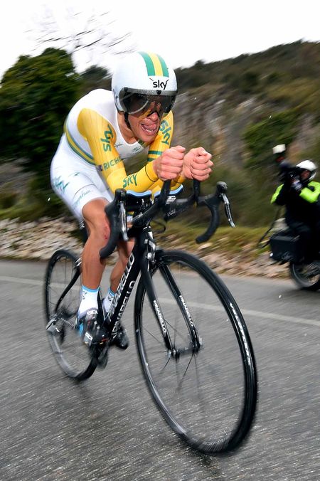 Richie Porte drives to victory