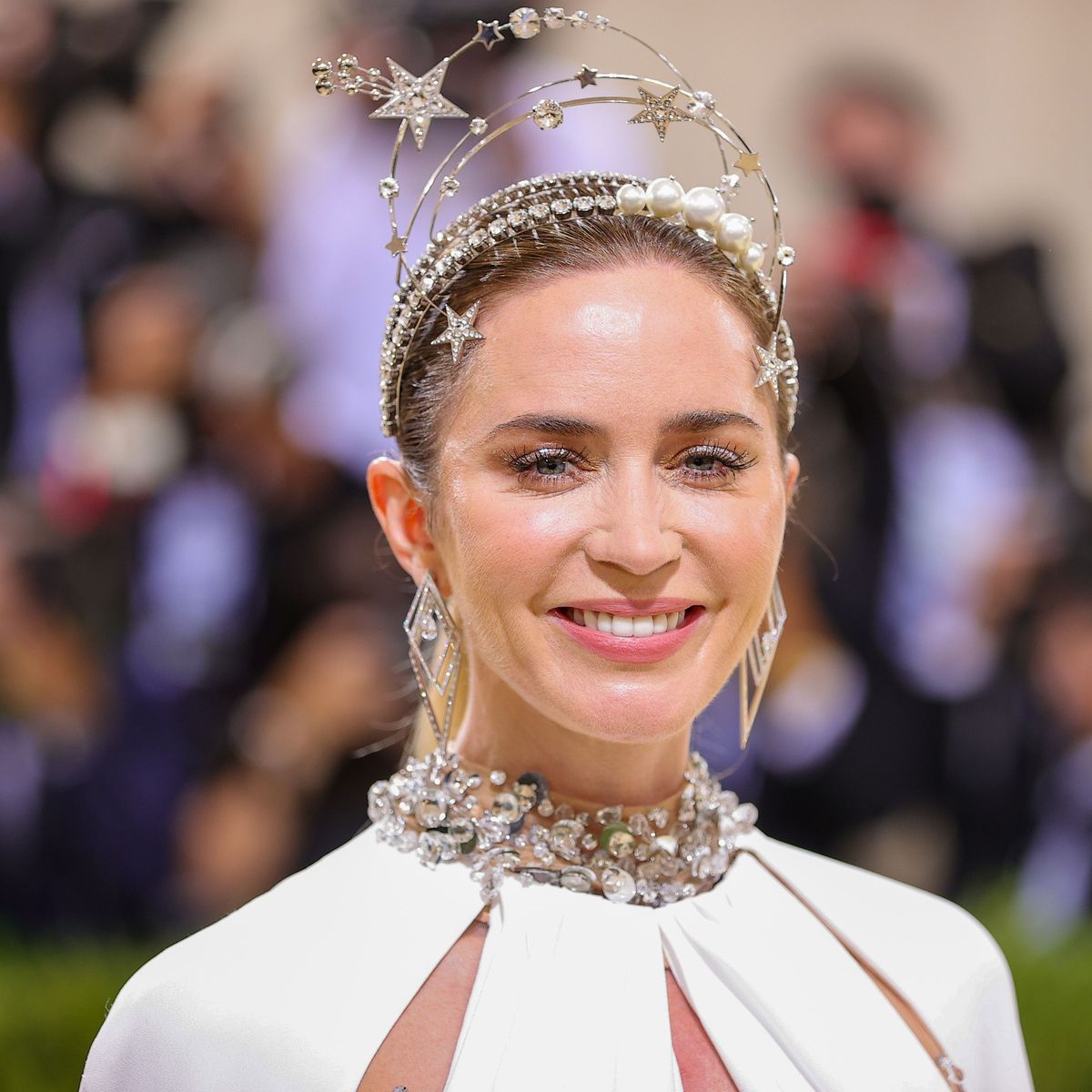 met gala headpiece