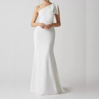 one shoulder white dress