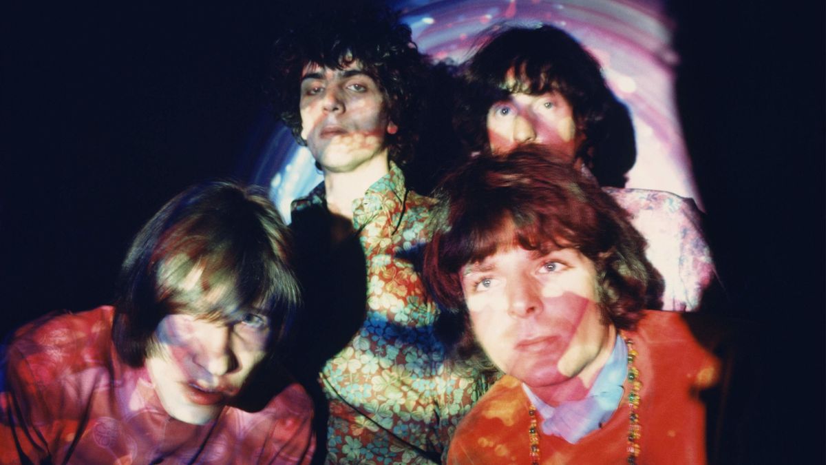 Pink Floyd in the late &#039;60s. Clockwise from top-left: Syd Barrett, Nick Mason, Rick Wright and Roger Waters, 