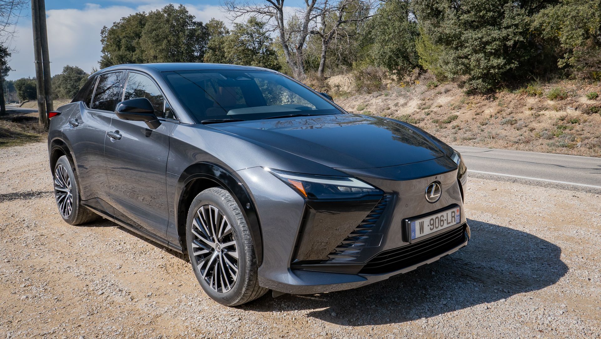 Lexus RZ 450e first drive: This EV swaps its steering wheel for a yoke | T3