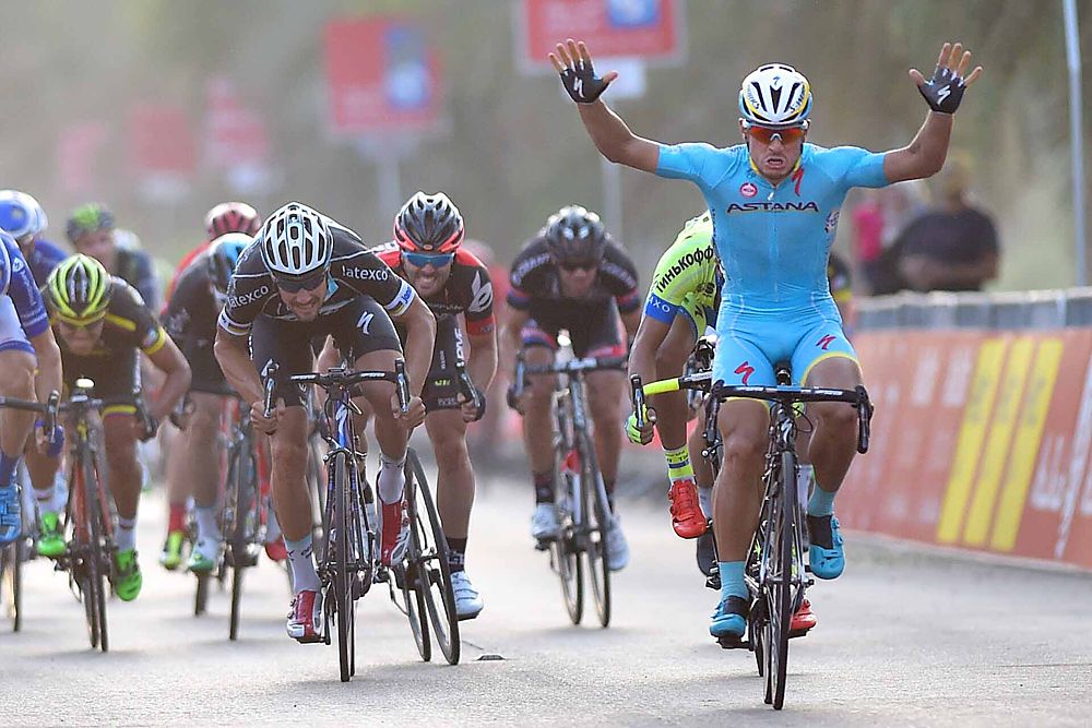 Andrea Guardini (Astana) wins Abu Dhabi Tour stage 1