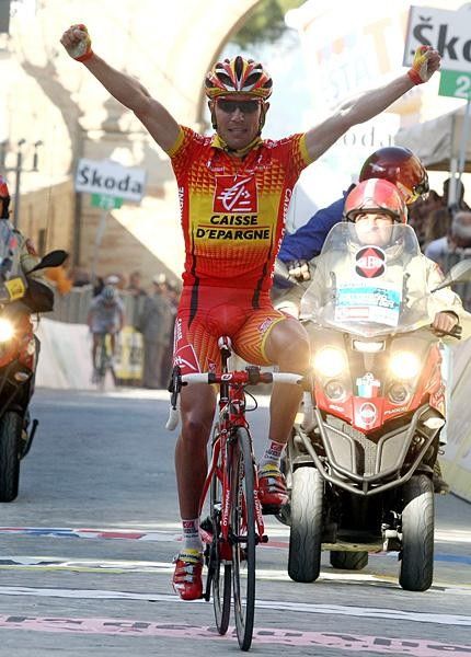 Joaqu&iacute;m Rodr&iacute;guez (Caisse d'Epargne) wins.