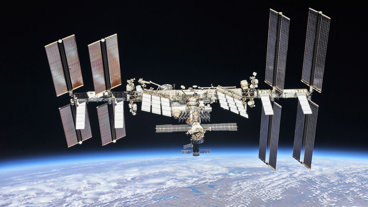 New Russia sanctions won't imperil ISS operations, NASA says