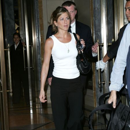 Jennifer Aniston capsule wardrobe
