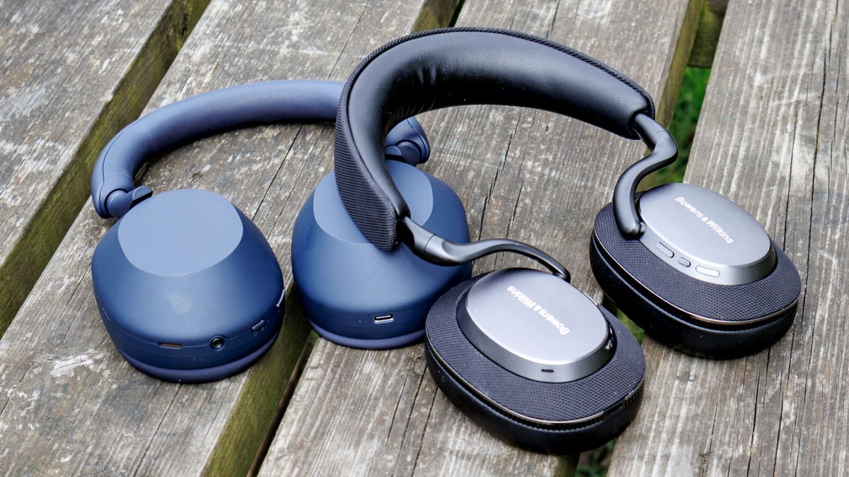 Bowers & Wilkins Px7 S3 vs Sony WH-1000XM5 | Tom's Guide