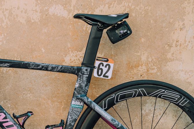 A closer look at the 'dark side' of Pascal Ackermann's custom-painted Specialized Venge