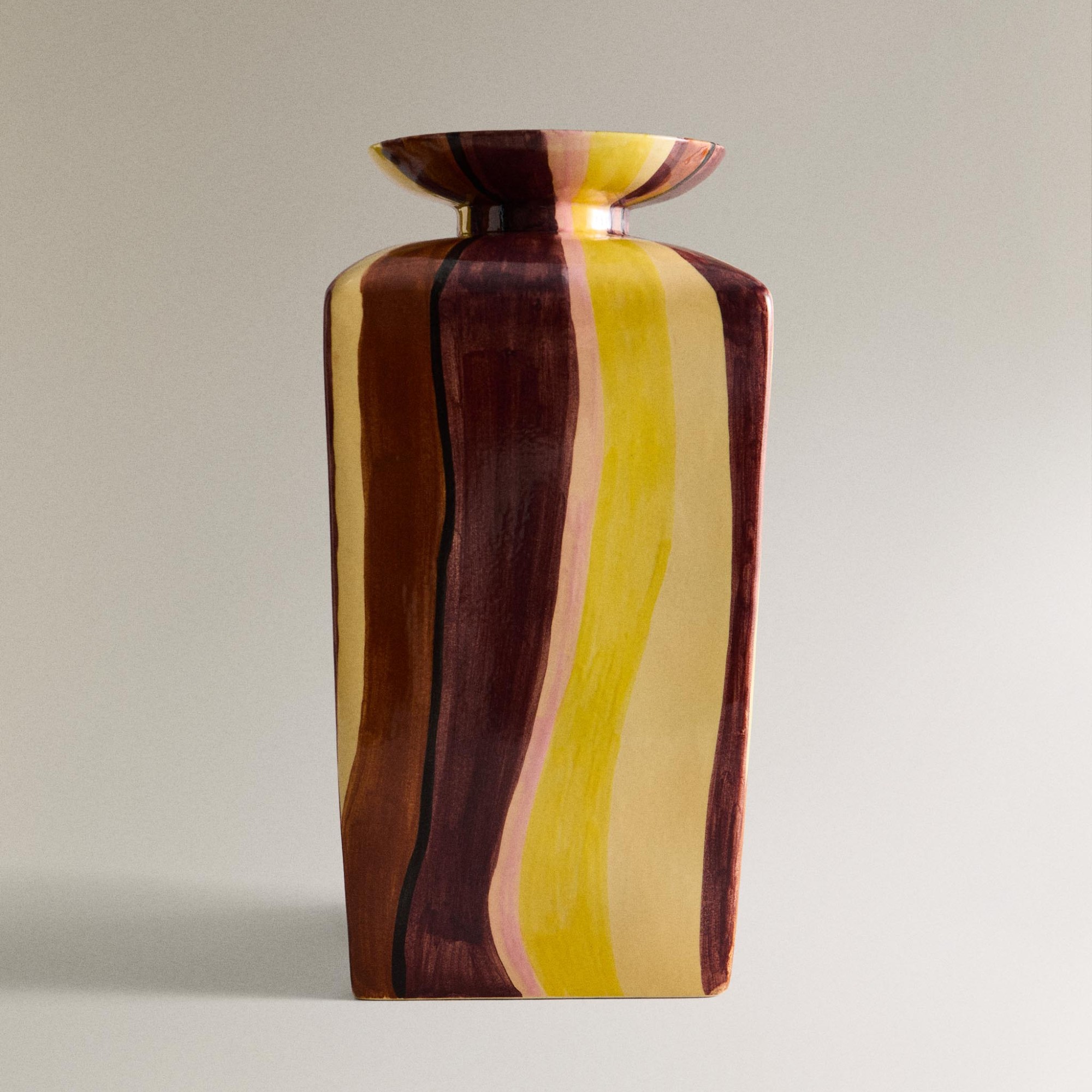 Zara Home x Collagerie STRIPED CERAMIC VASE