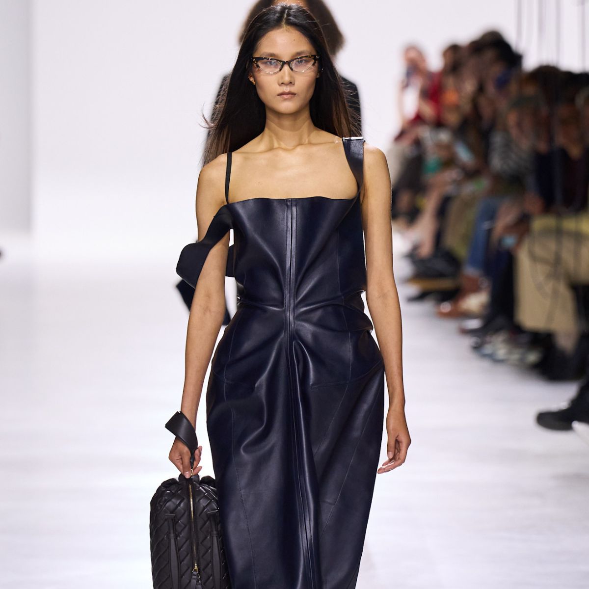 ELEGANT FASHION TRENDS 2026