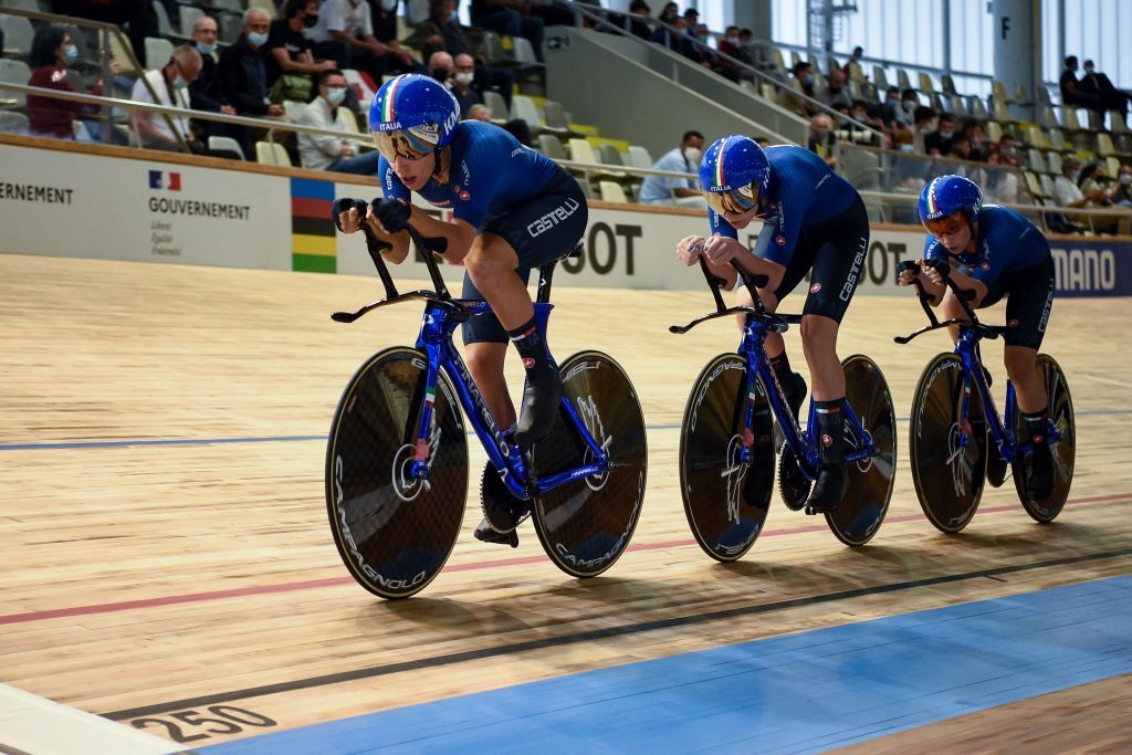 Italian teams riders compete in the womens Team Pursuit qualifying during the UCI Track Cycling World Championships at JeanStablinski velodrome in Roubaix northern France on October 20 2021 Photo by FRANCOIS LO PRESTI AFP Photo by FRANCOIS LO PRESTIAFP via Getty Images