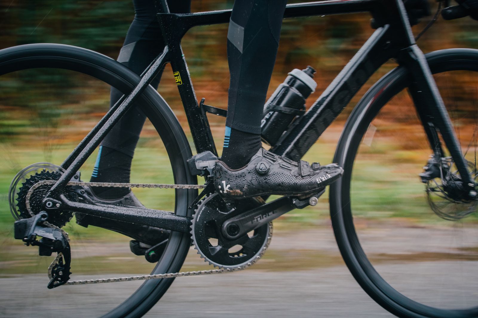 Best clipless pedals systems explained and the best models Cycling