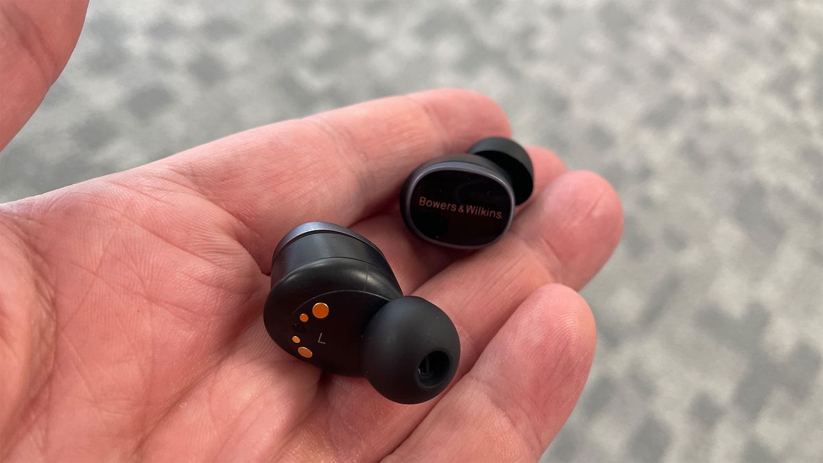 Bowers &amp; Wilkins Pi8 wireless in-ear headphones