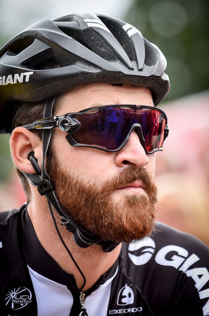 Simon Geschke (Team Giant-Alpecin) contemplating on the startline