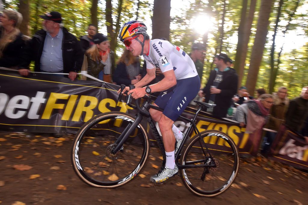 Eli Iserbyt wins Superprestige Gavere