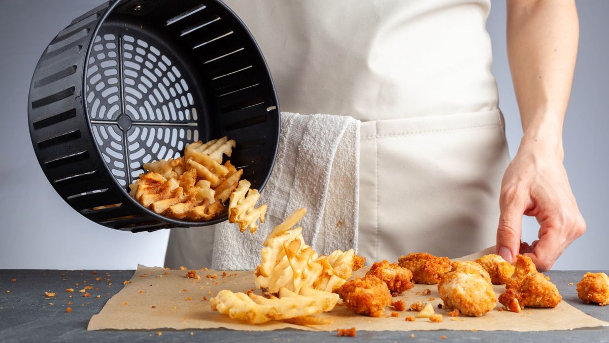 7 Best Air Fryers of 2024, Tested by Cooking Experts