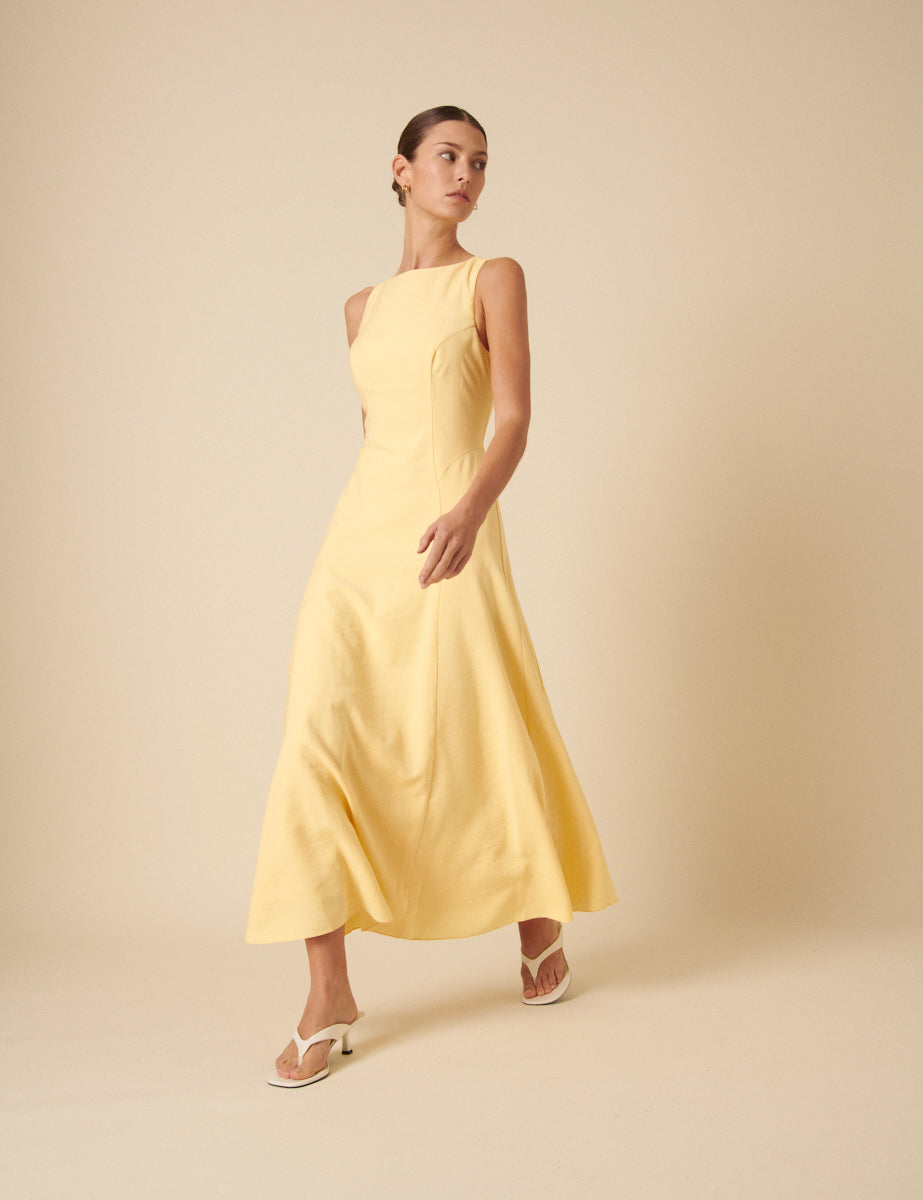 Buttery yellow sleeveless dominating Midi dress