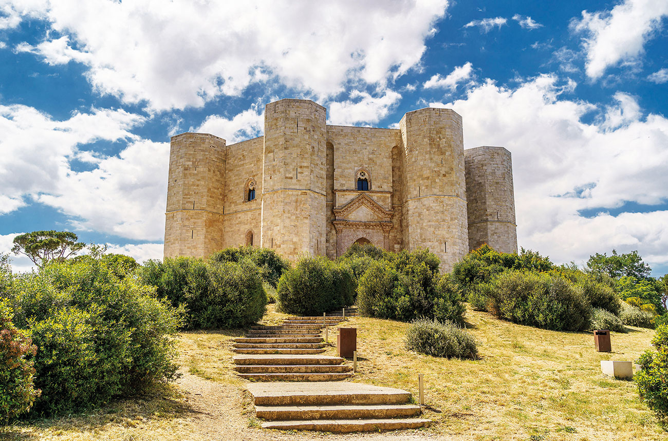 bari, Castel del Monte