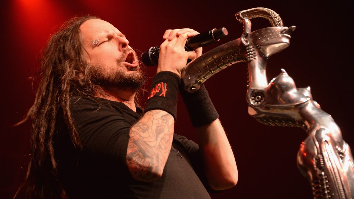 Jonathan Davis of Korn