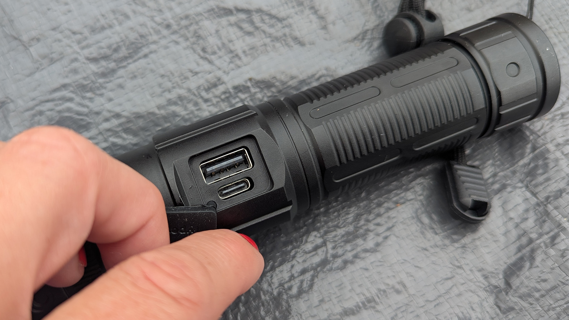 Windfire Flashlight during review