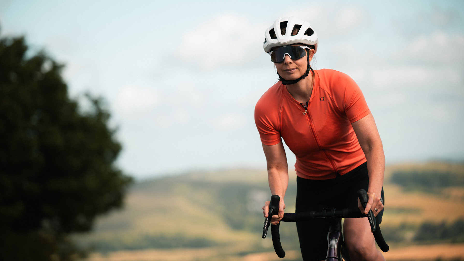 Halfords Advanced Road Helmet