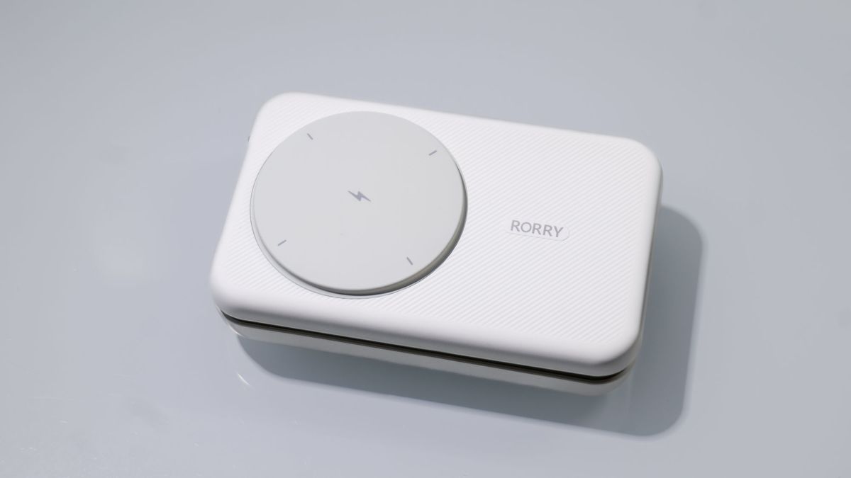 Rorry 3-in-1 Portable 10000 mAh Charger on desk.