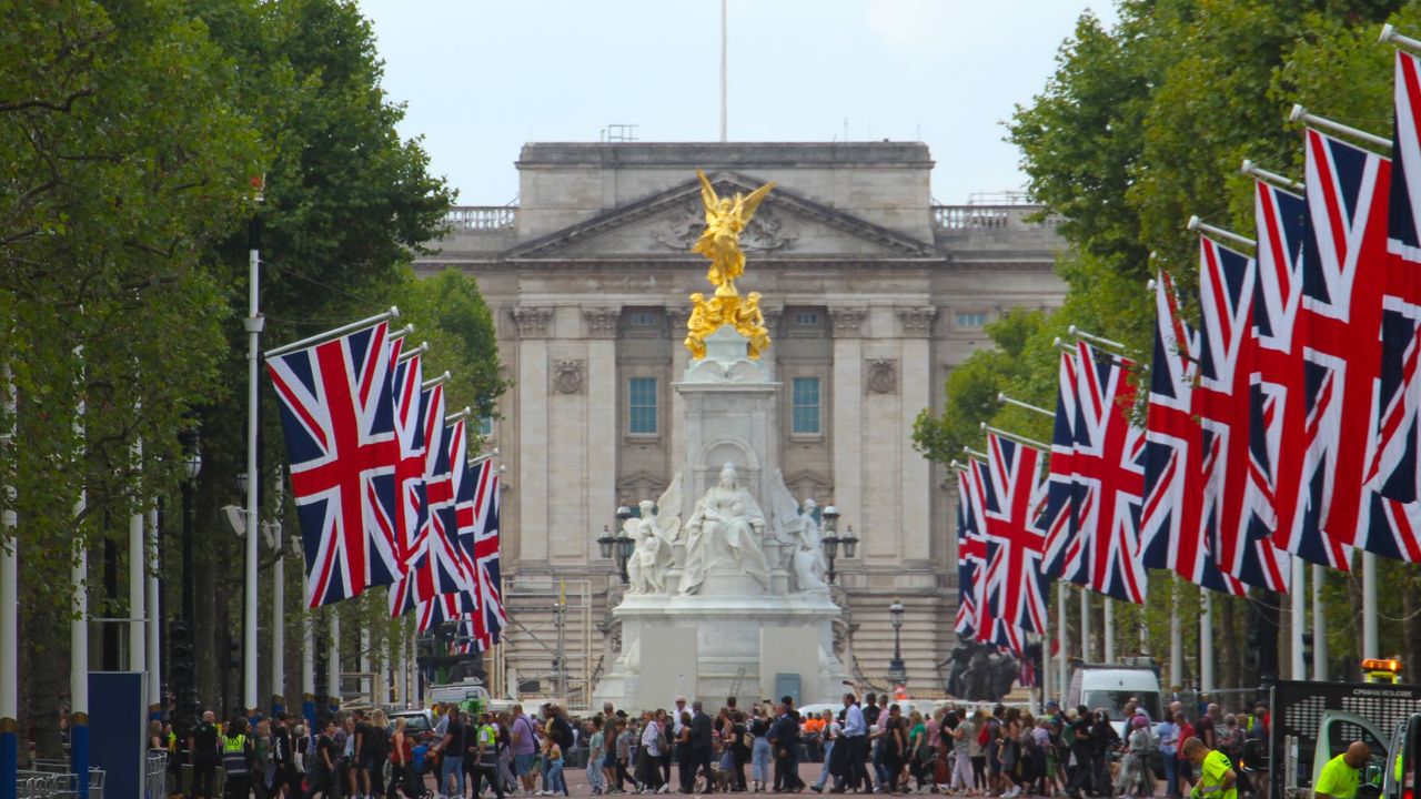 buckingham palace 1243157932