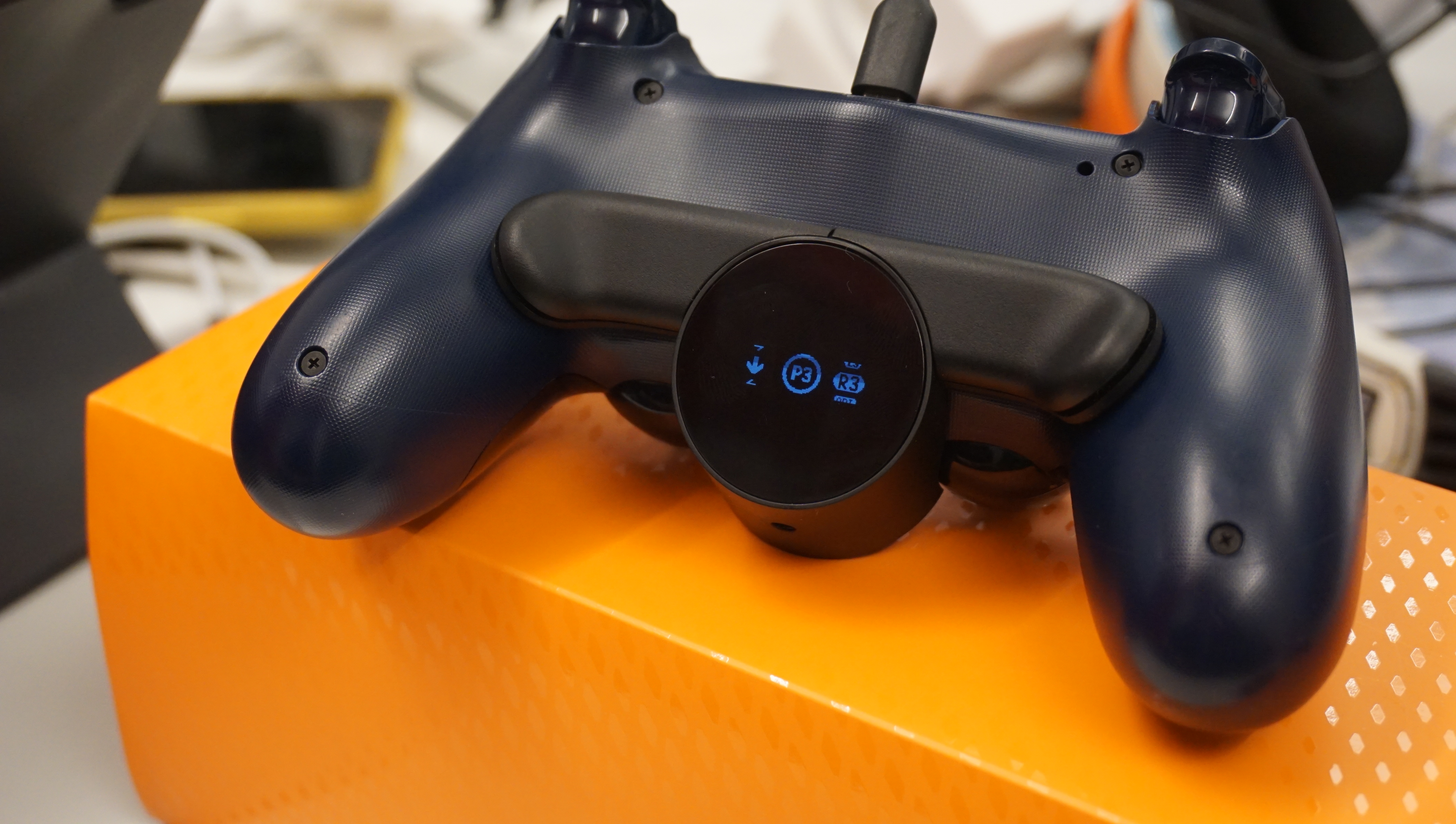 ps4 controller back button