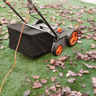 Von Haus artificial grass brush