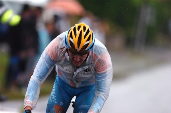 Garmin-Slipstream's Dan Martin had a tough day. He was one of a number of riders to crash during the Vulta's stage four to Liege