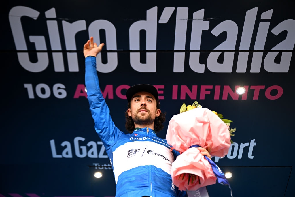Ben Healy takes the lead in the mountains classification of the 2023 Giro d'Italia on stage 16