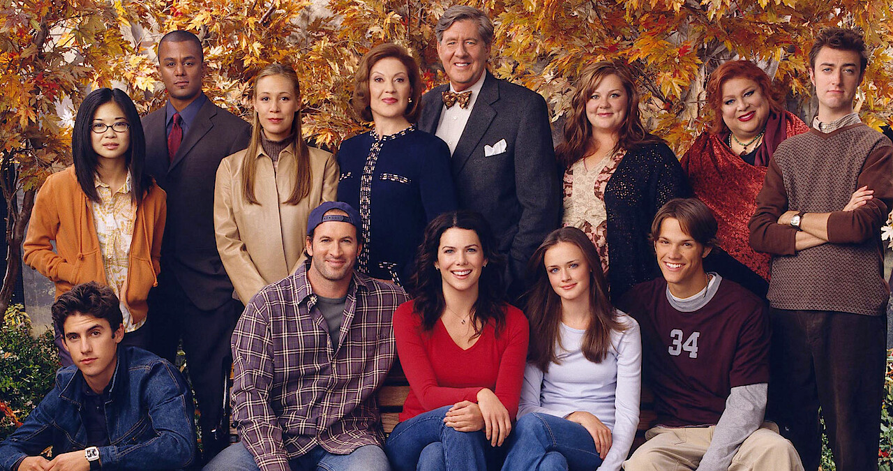 The cast of Gilmore Girls on the set of Stars Hollow