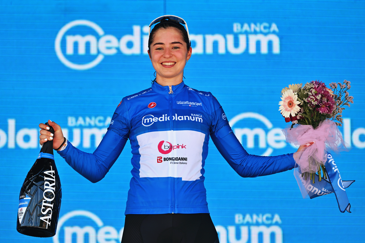 Ana Vit&oacute;ria (Tota) Magalh&atilde;es went into the lead of the QOM jersey thanks to her solo move