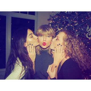 Lily Aldridge, Taylor Swift and Abigail Lauren