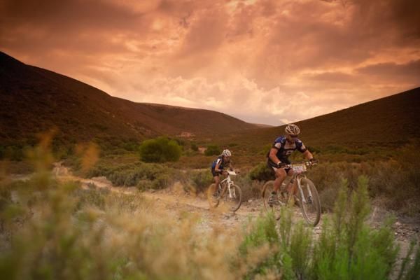 Shaun Jericevich and Michelle Harris during stage six