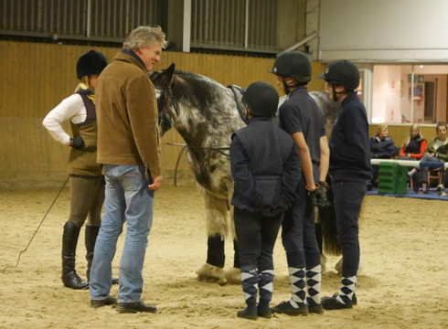 Chatting to FCRT students