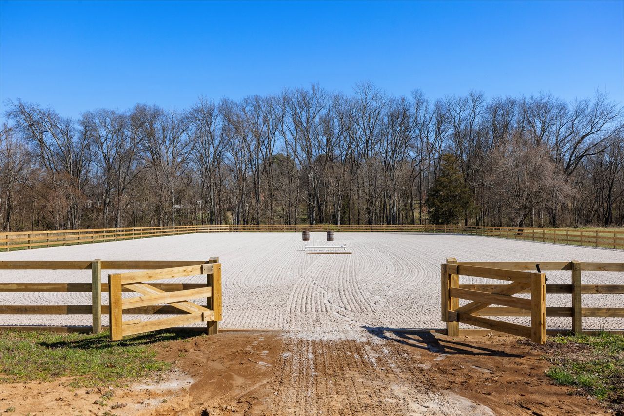 The barn of a home for sale in Tennessee.